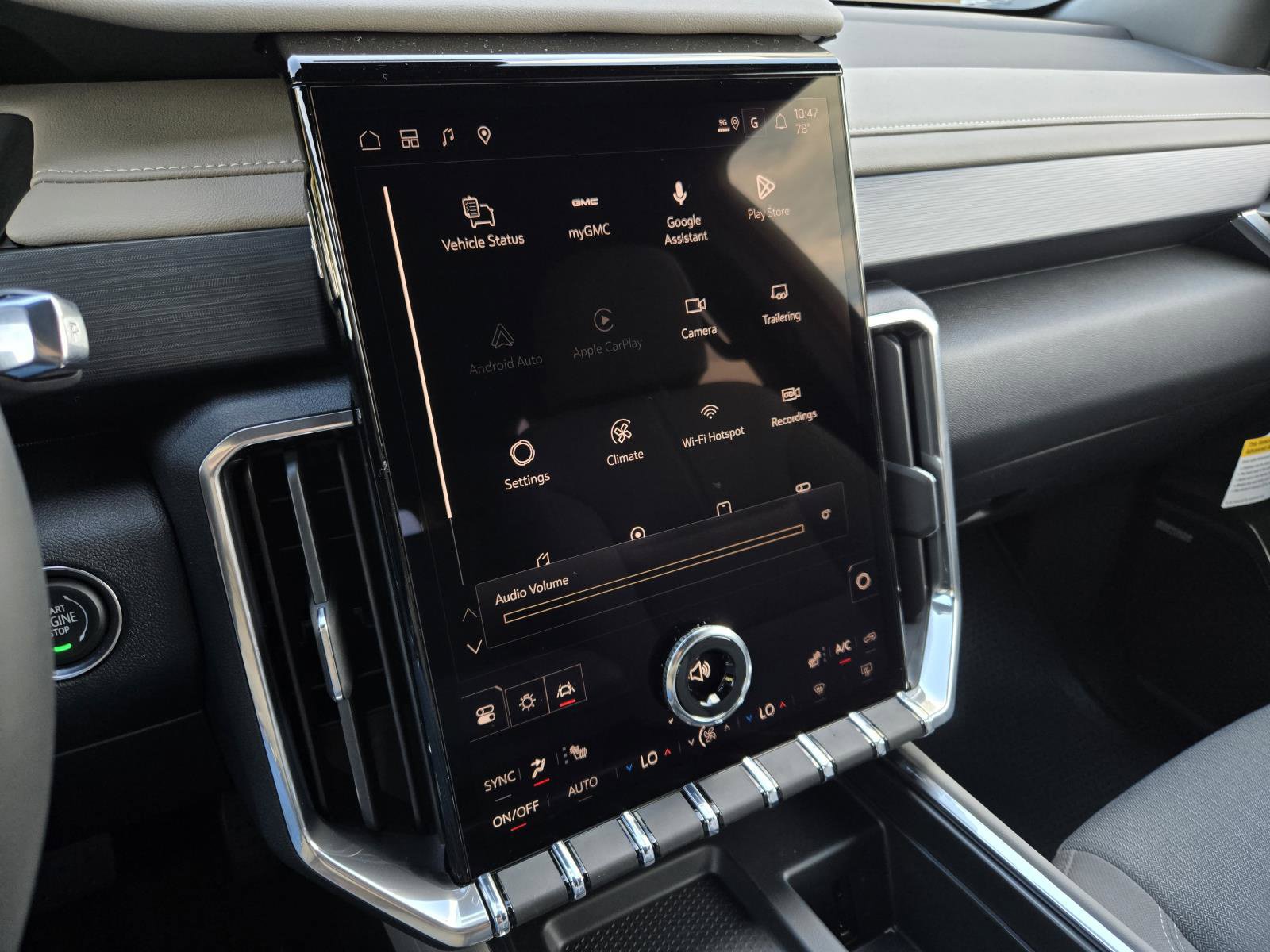 New 2027 GMC Acadia Elevation FWD image 8