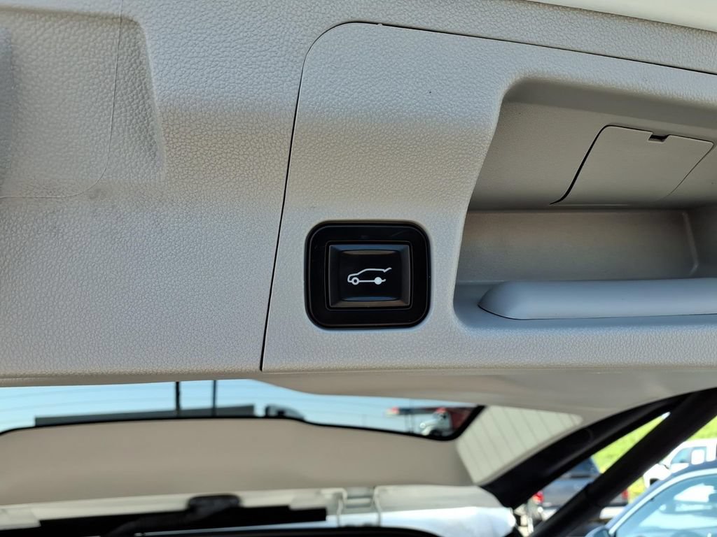 Used 2019 GMC Acadia SLT FWD image 21