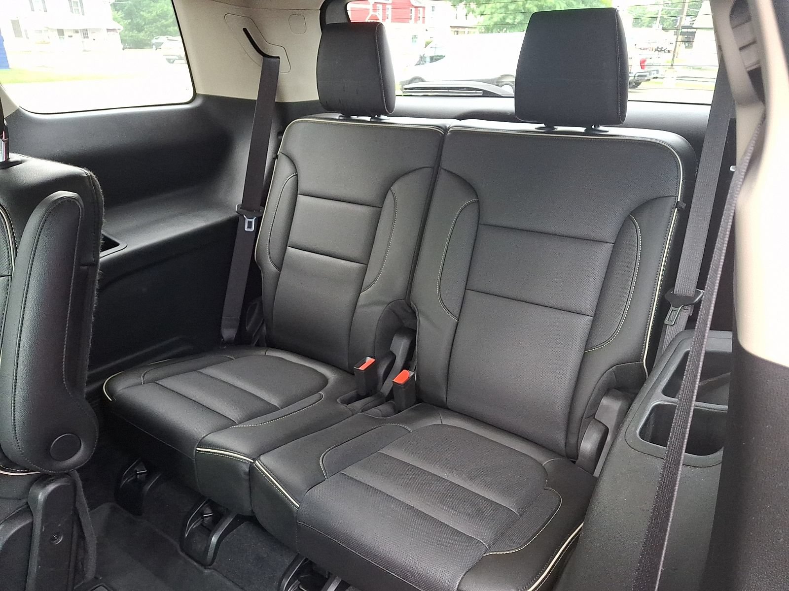 Used 2019 GMC Acadia Denali w/ Technology Package AWD/4WD image 10