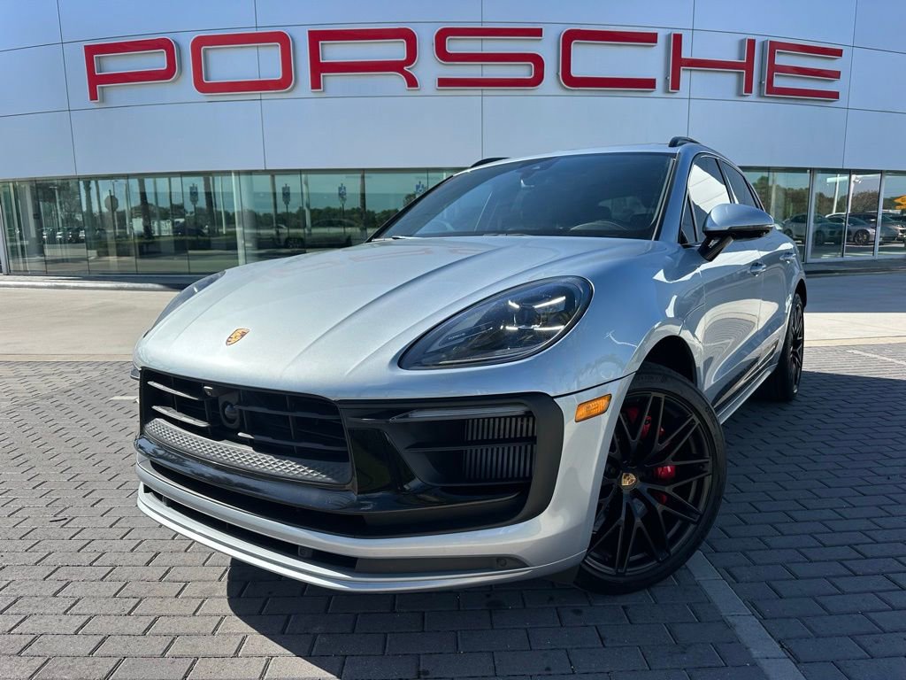 Certified 2023 Porsche Macan GTS AWD/4WD image 1