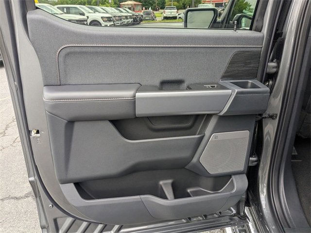 New 2025 Ford F150 Lariat w/ Equipment Group 501A Mid image 26
