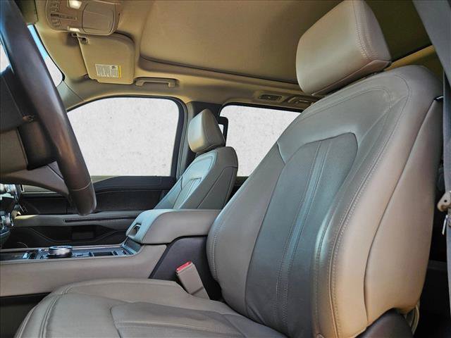 Used 2021 Ford Expedition Limited RWD image 16