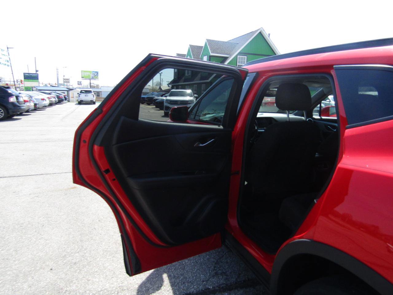 Used 2020 Chevrolet Blazer LT image 19
