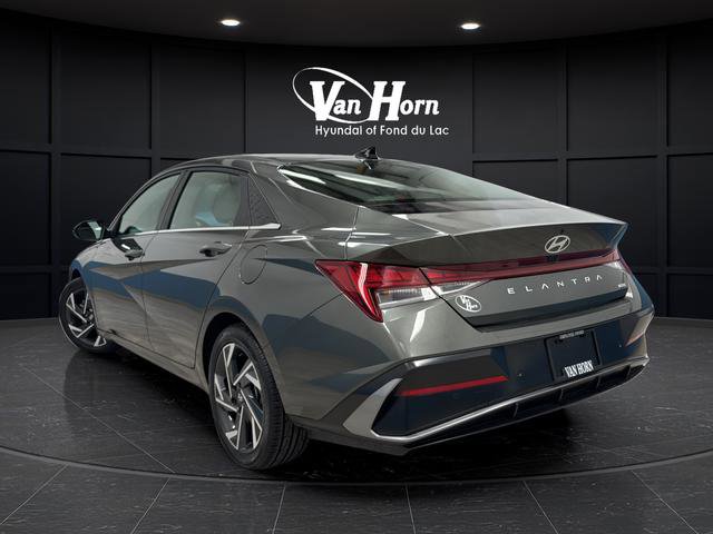 Used 2024 Hyundai Elantra Limited FWD image 5