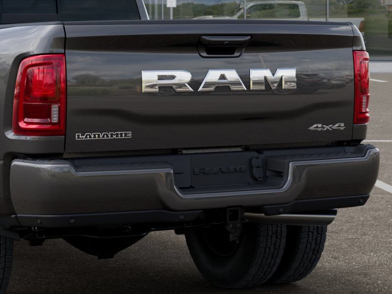 New 2026 RAM 3500 Laramie AWD/4WD image 13