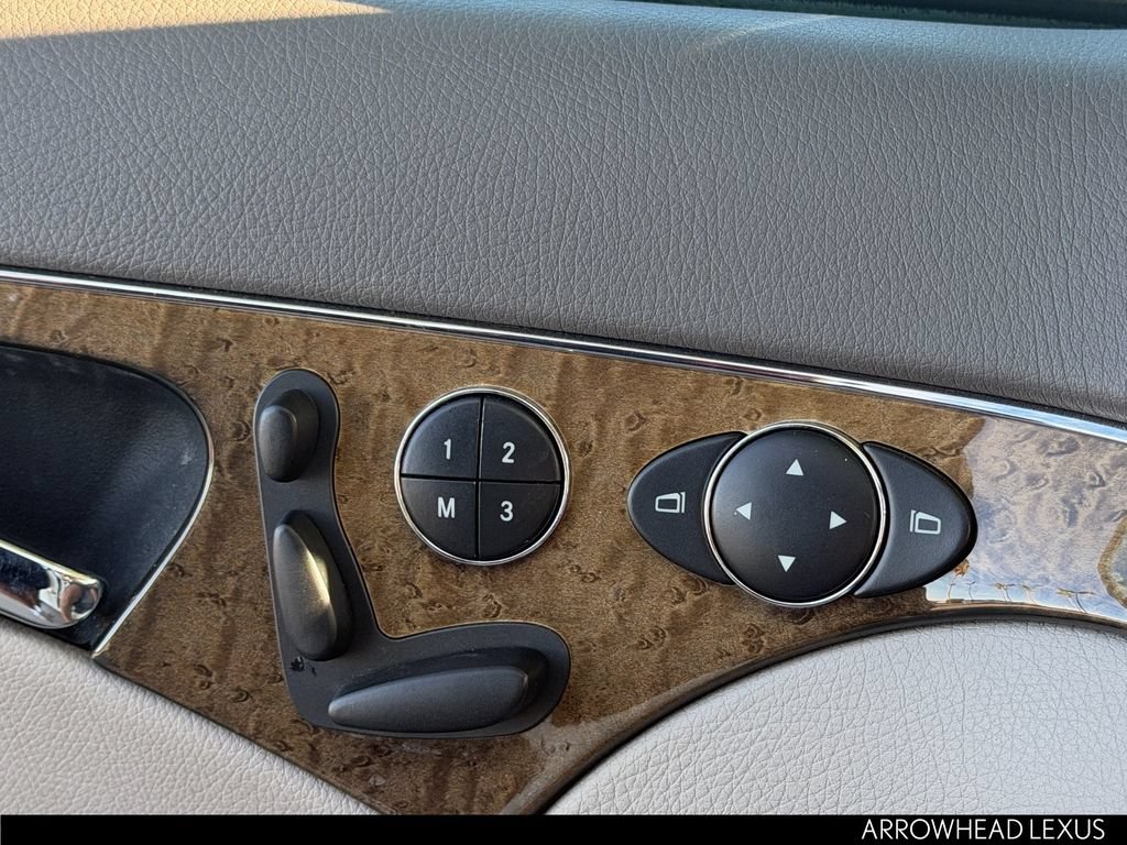 Used 2009 Mercedes-Benz E 350 Sedan image 8