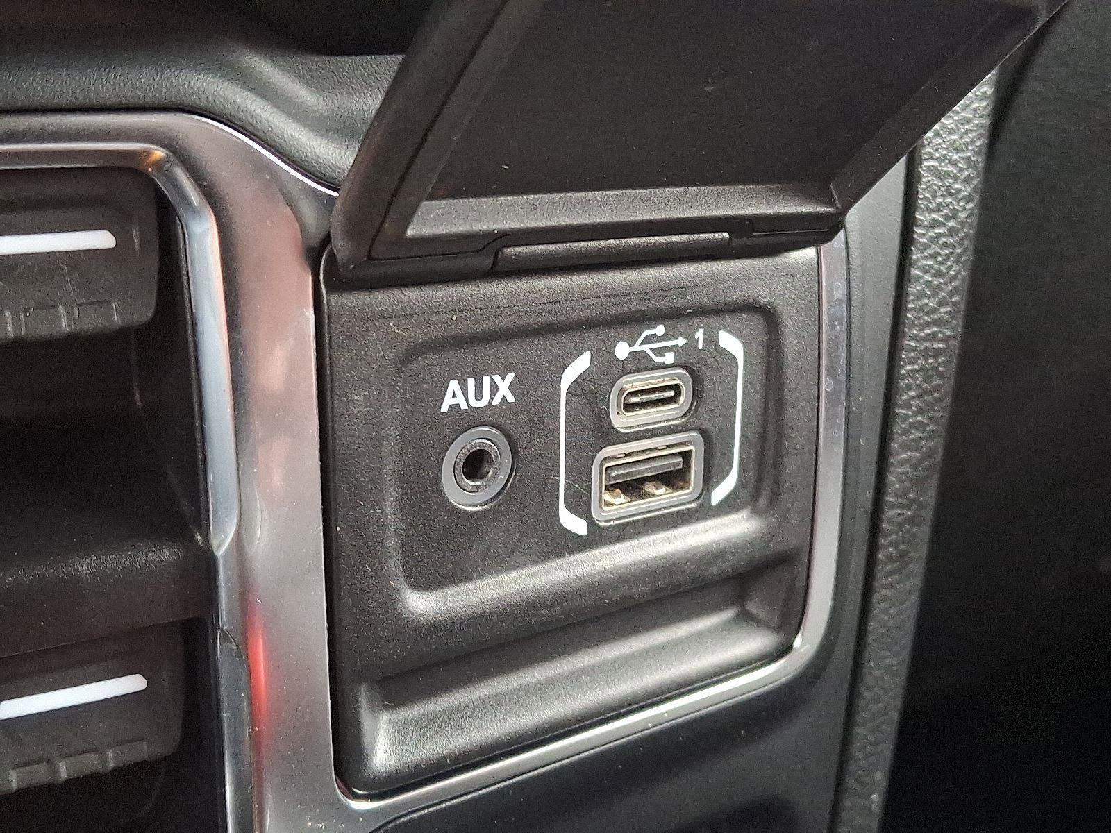 Used 2023 Jeep Wrangler Sport S image 23