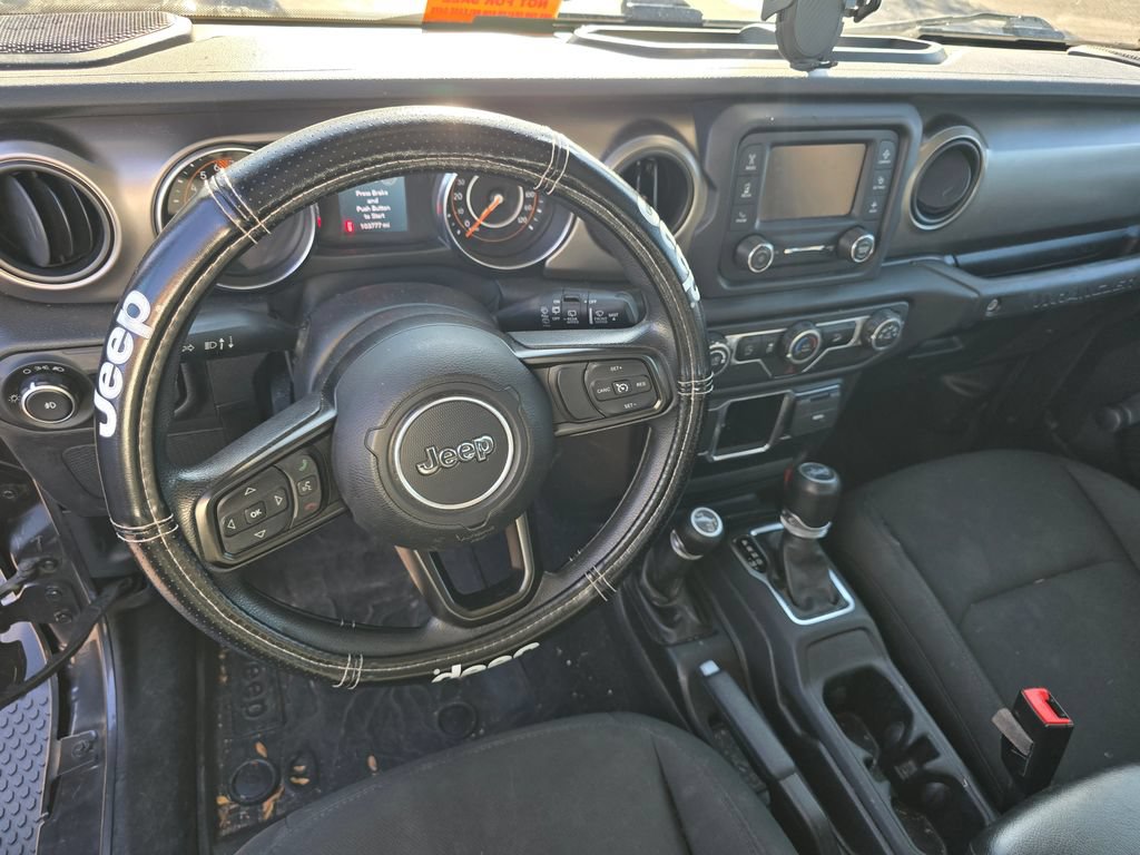 Used 2018 Jeep Wrangler Sport AWD/4WD image 17