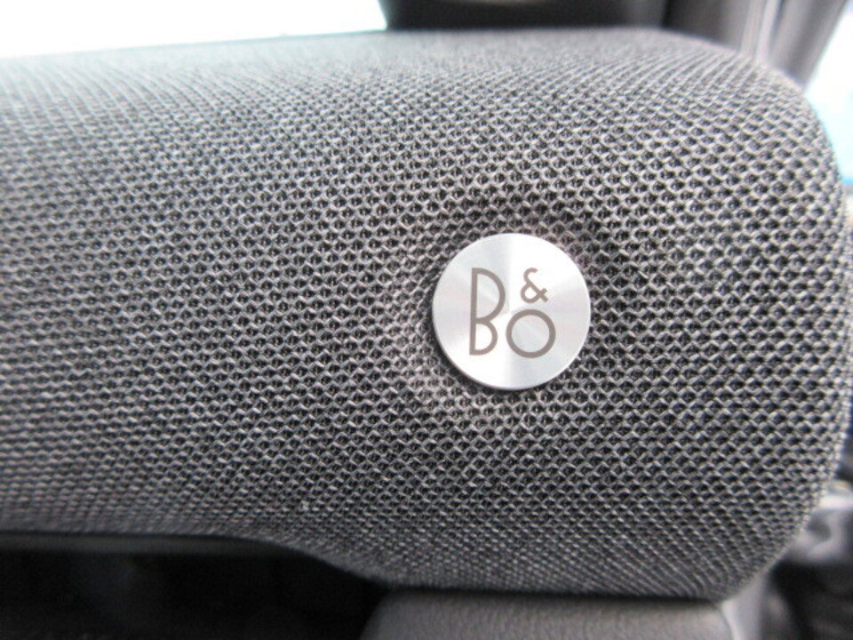 Used 2025 Ford Explorer ST-Line w/ Premium Package image 45