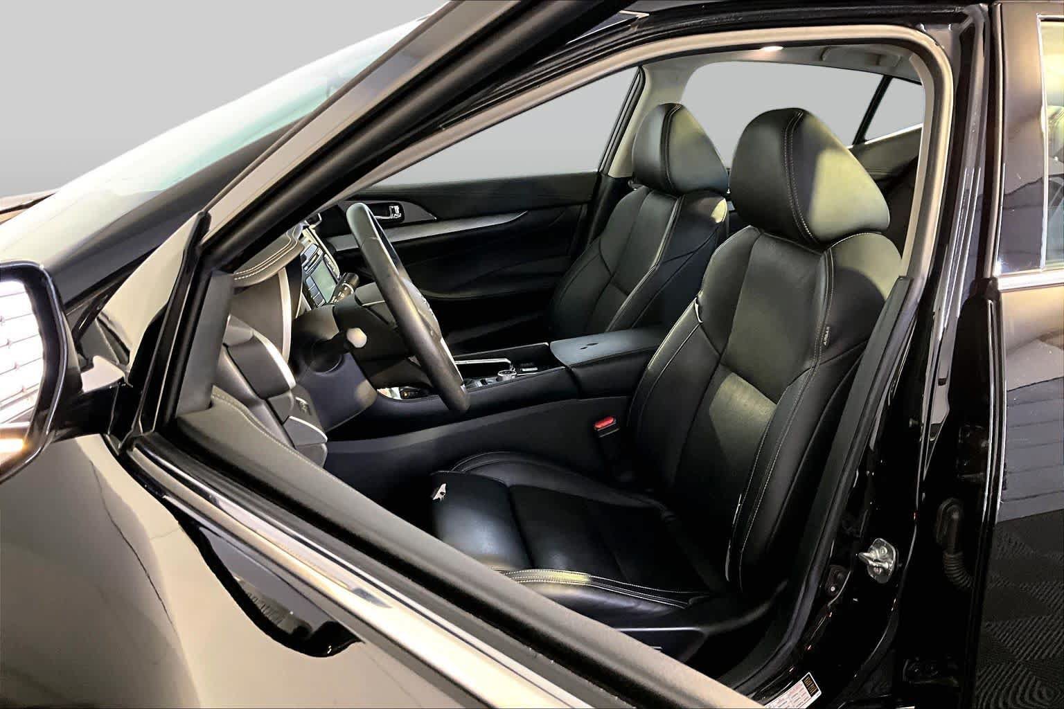 Used 2018 Nissan Maxima 3.5 SL FWD image 9