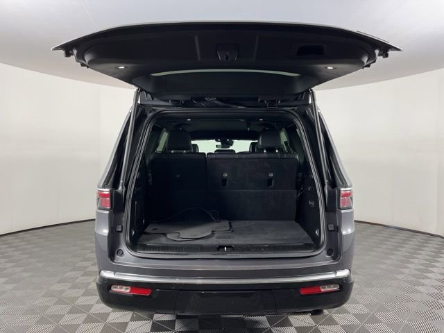 Used 2024 Jeep Wagoneer Series II w/ Flexible Seating Group image 48