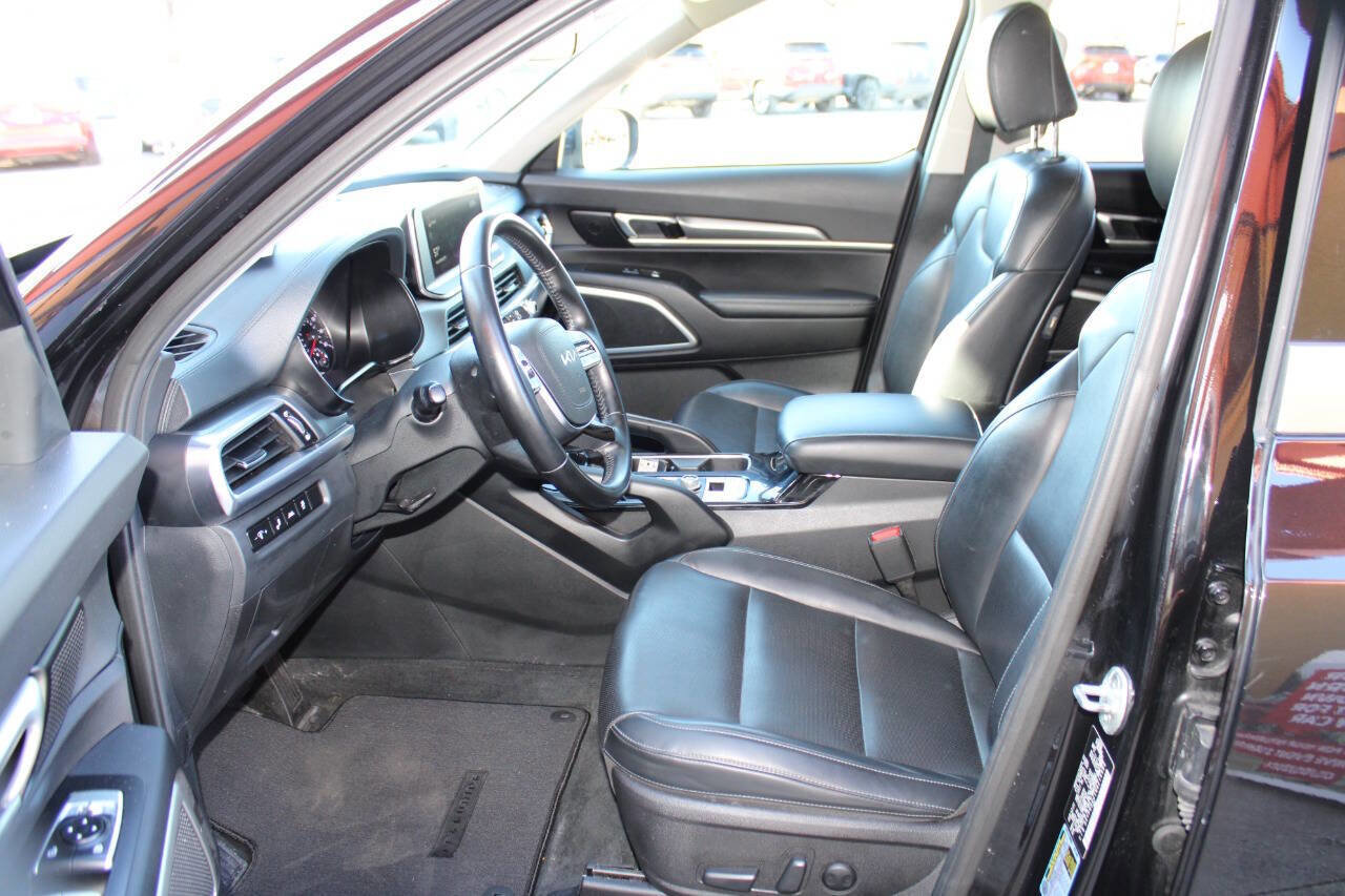 Used 2022 Kia Telluride S image 15