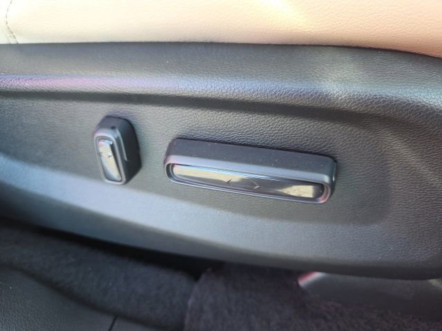 Used 2017 Honda CR-V EX-L image 10