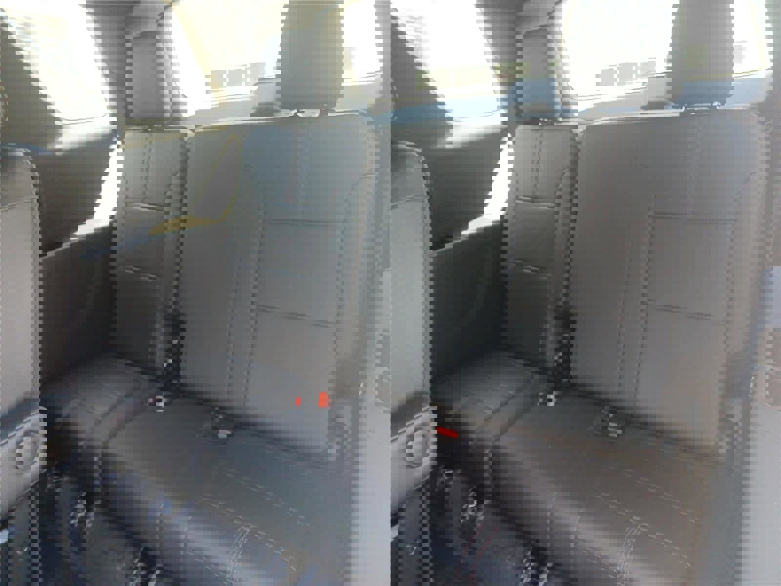 Used 2023 Chevrolet Traverse RS image 35