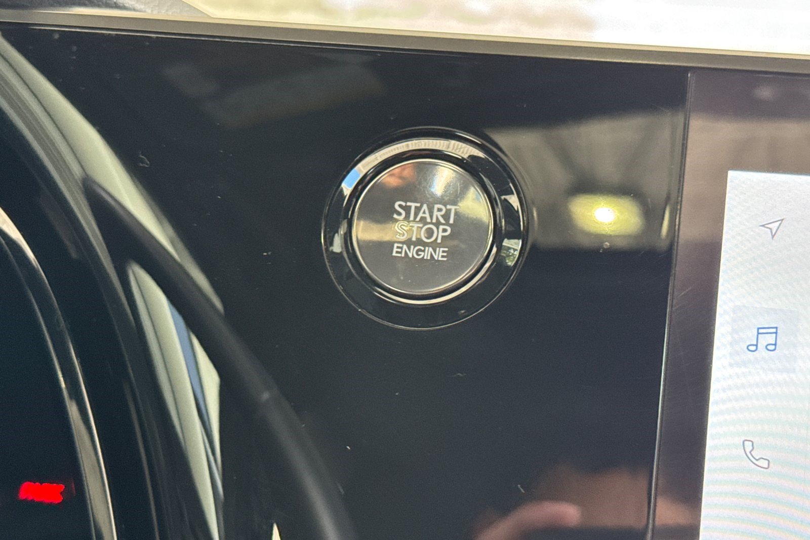 Certified 2024 Lexus RX 350 FWD w/ Technology Package image 28