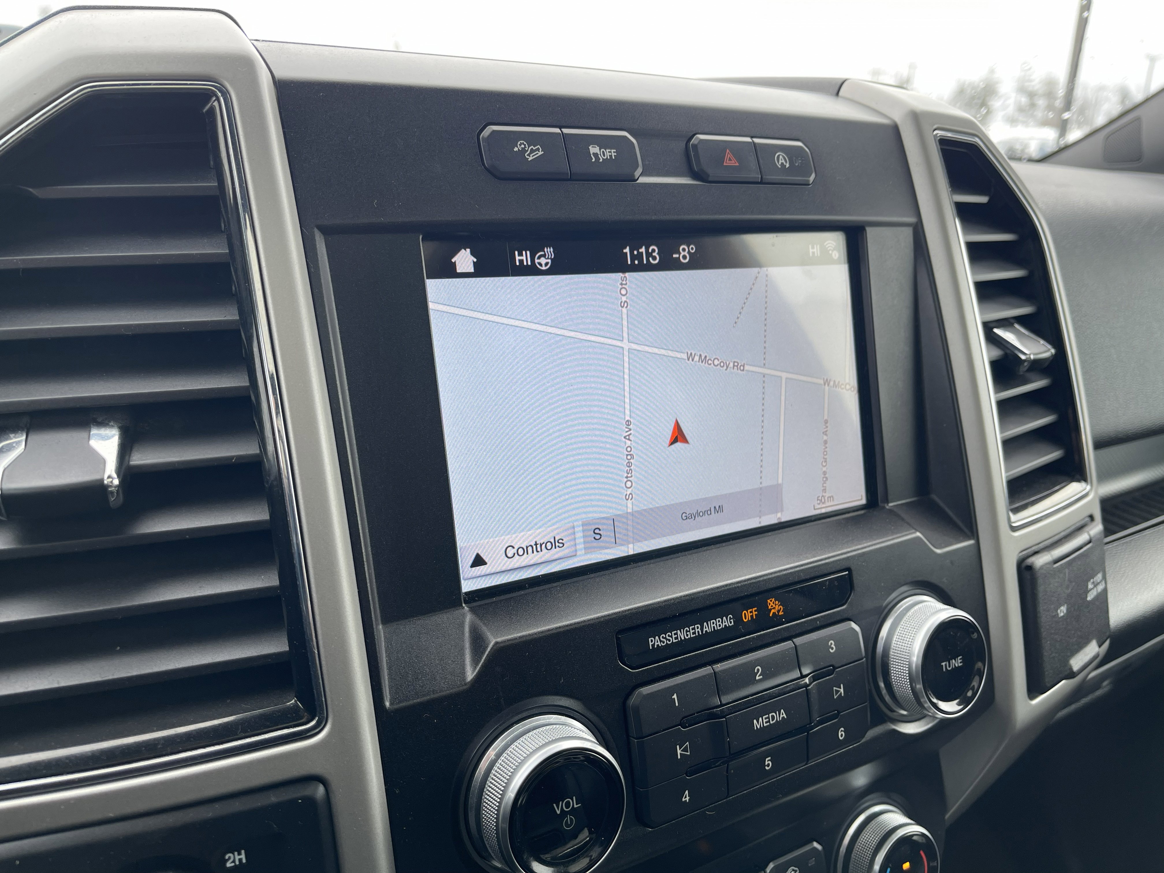 Certified 2019 Ford F150 Lariat w/ Equipment Group 502A Luxury image 17