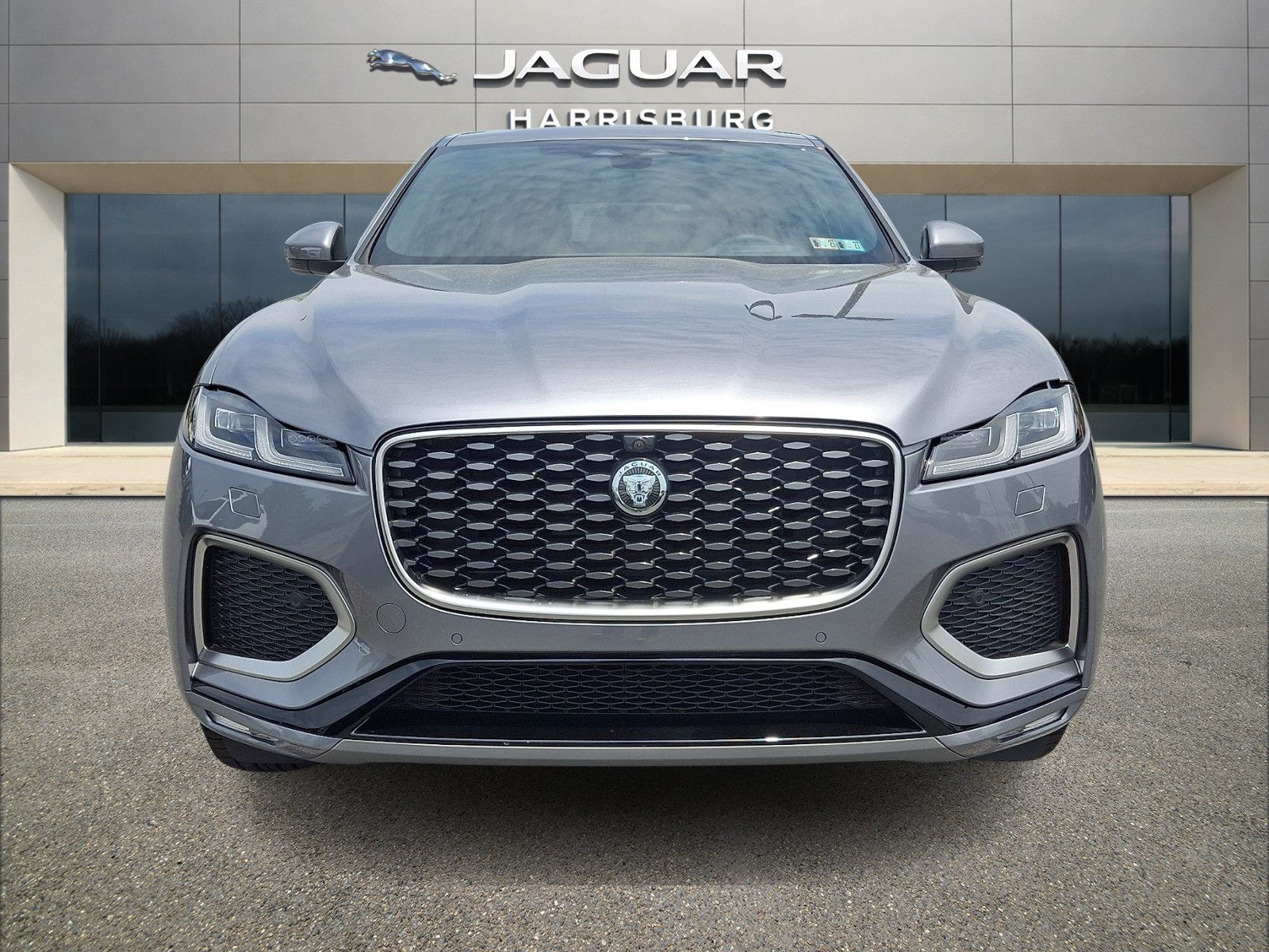 New 2026 Jaguar F-PACE R-Dynamic S AWD/4WD image 2