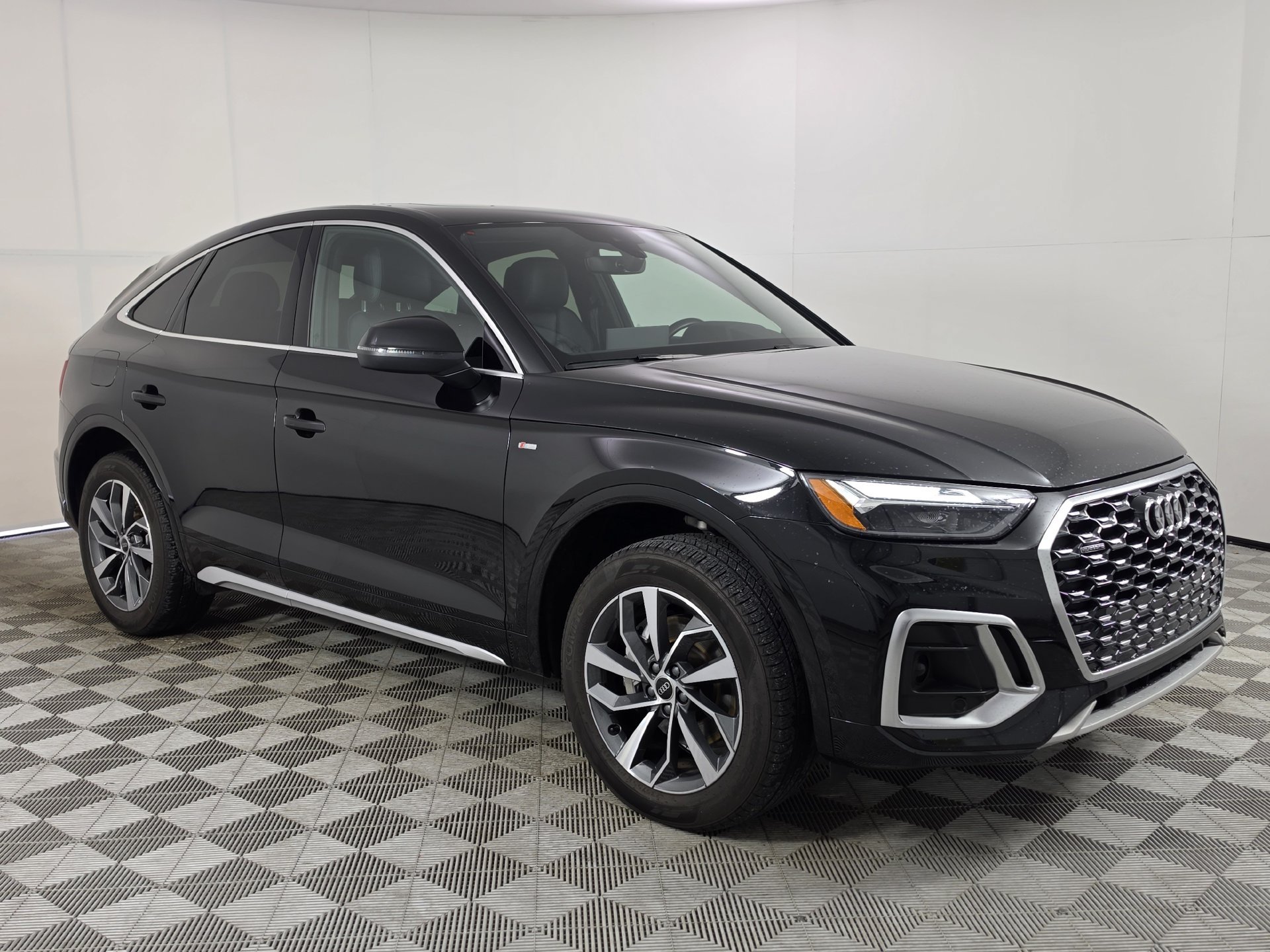Certified 2023 Audi Q5 2.0T Premium Plus w/ Premium Plus Package