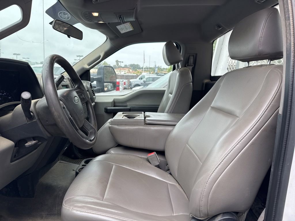 Used 2018 Ford F450 XL w/ XL Value Package RWD image 5
