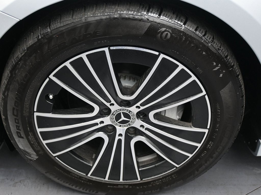 Used 2024 Mercedes-Benz E 350 4MATIC Sedan w/ Leather Package image 44