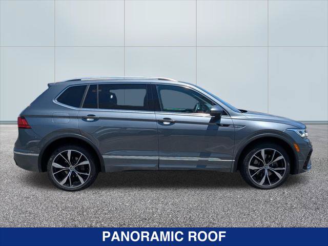 Certified 2022 Volkswagen Tiguan SEL R-Line AWD/4WD image 6