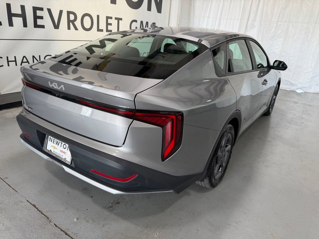 Used 2025 Kia K4 FWD image 33