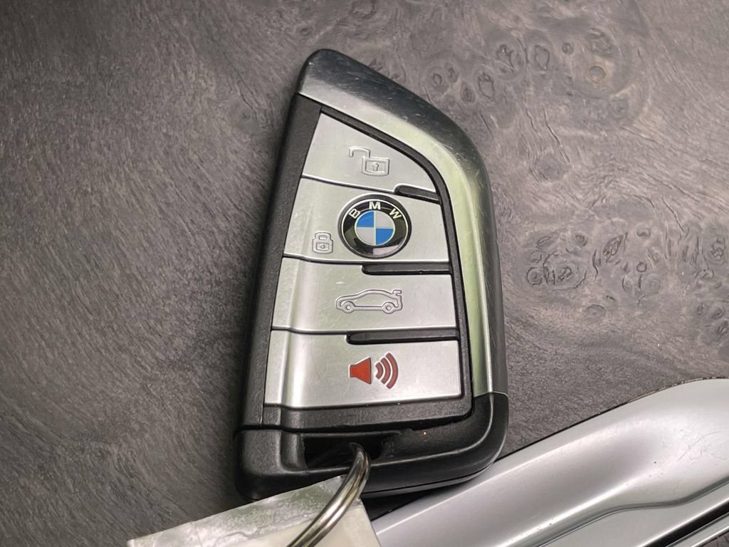 Used 2022 BMW X5 xDrive45e w/ Luxury Seating Package AWD/4WD image 44