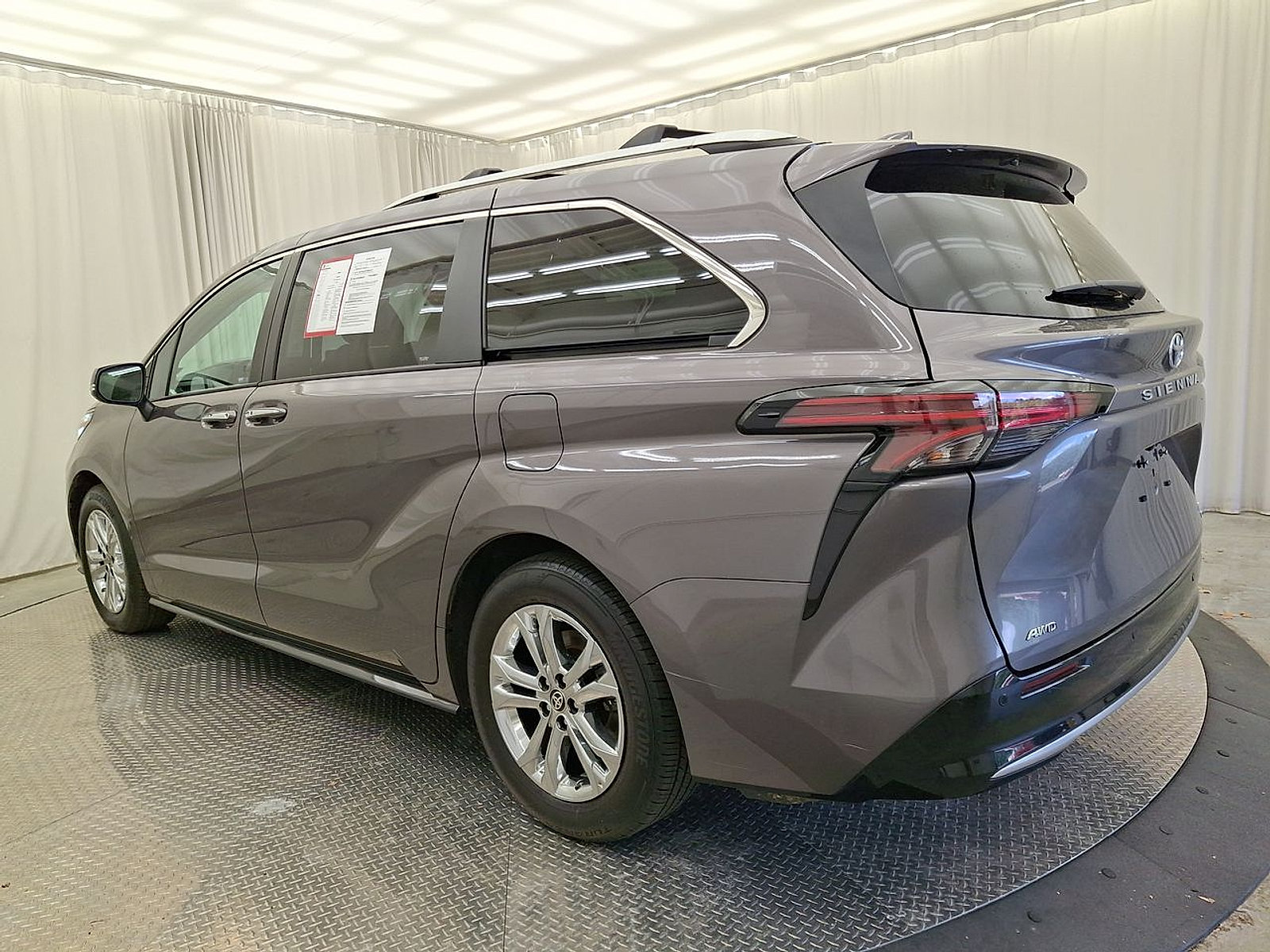 Certified 2023 Toyota Sienna Platinum AWD/4WD image 22