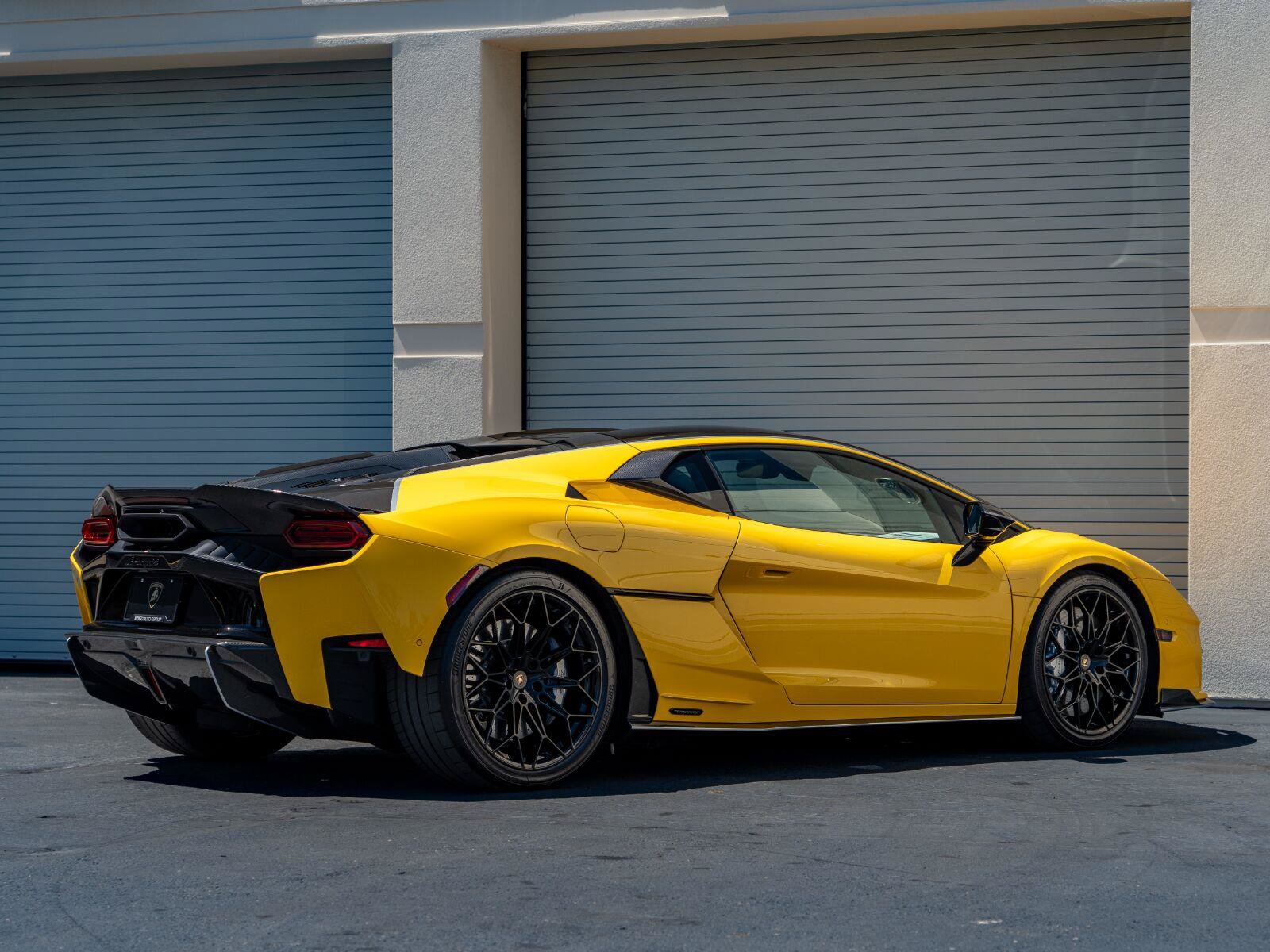 Used 2026 Lamborghini Temerario AWD/4WD image 2
