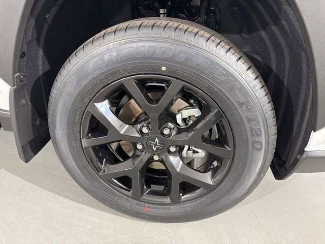 New 2025 Toyota RAV4 XLE image 16