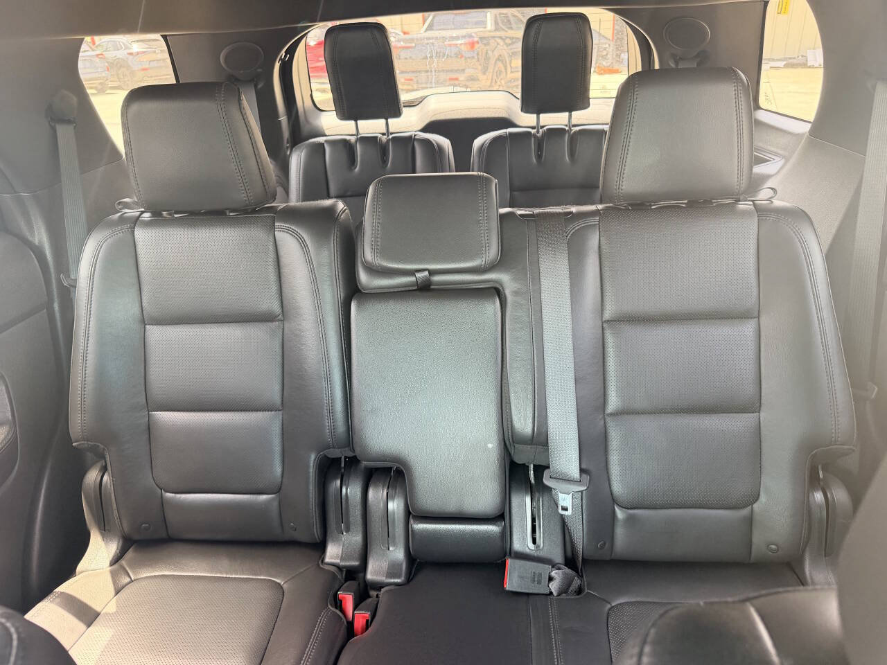 Used 2015 Ford Explorer Limited w/ Equipment Group 301A FWD image 34
