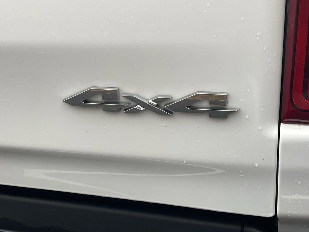 Used 2020 RAM 1500 Laramie w/ Sport Appearance Package image 23