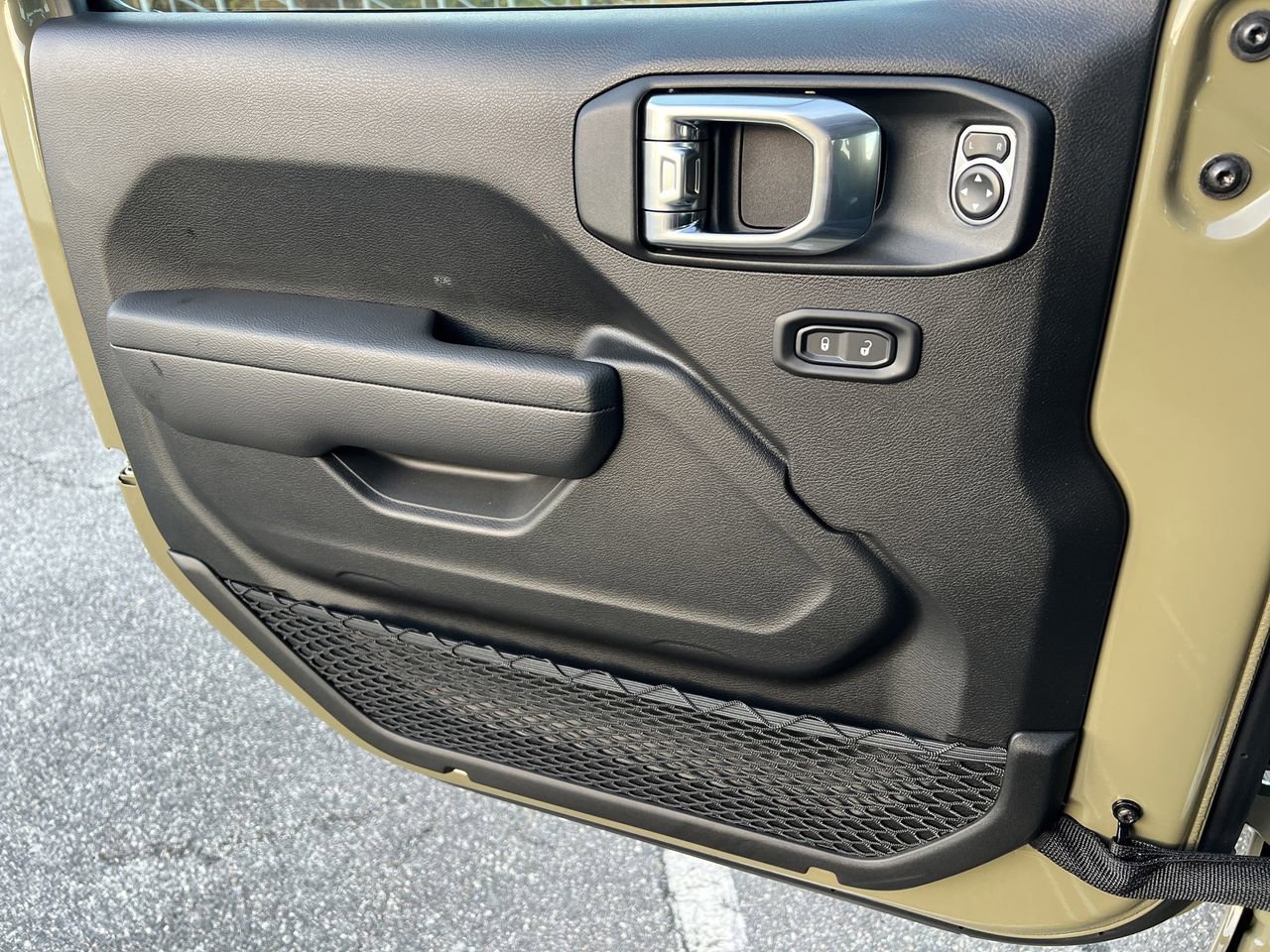 New 2026 Jeep Gladiator Sport AWD/4WD image 15