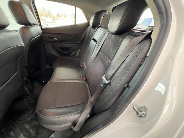 Used 2021 Buick Encore Preferred image 25