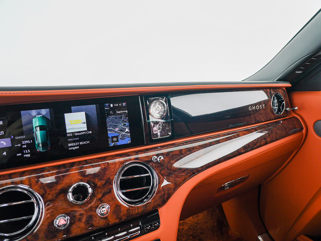 Certified 2025 Rolls-Royce Ghost AWD/4WD image 24