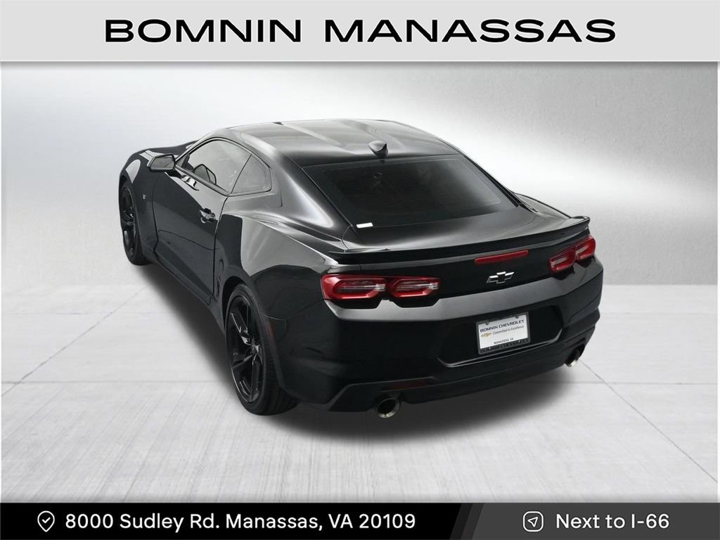 Used 2021 Chevrolet Camaro LT image 19