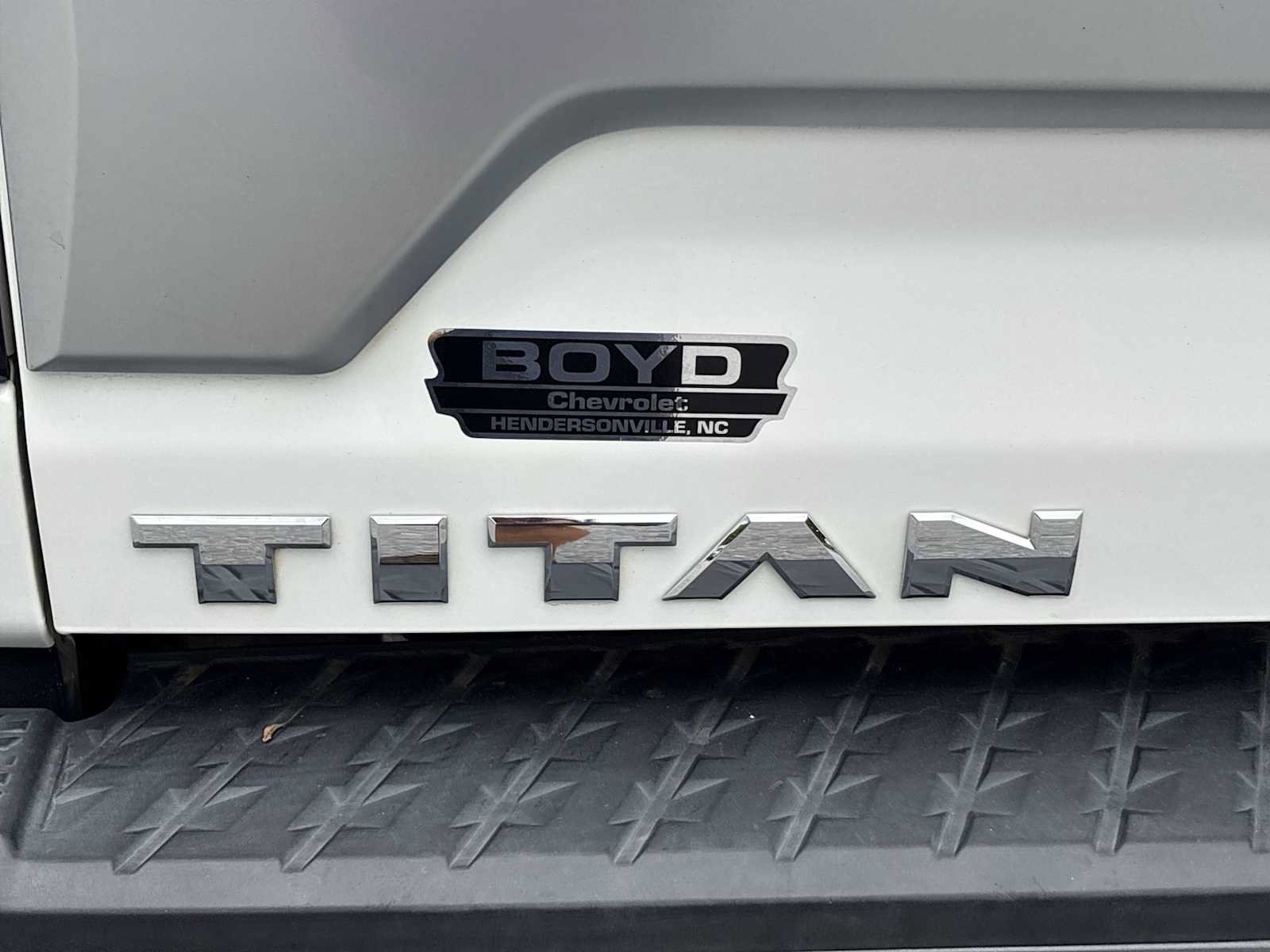 Used 2021 Nissan Titan Platinum Reserve w/ Moonroof Package AWD/4WD image 31