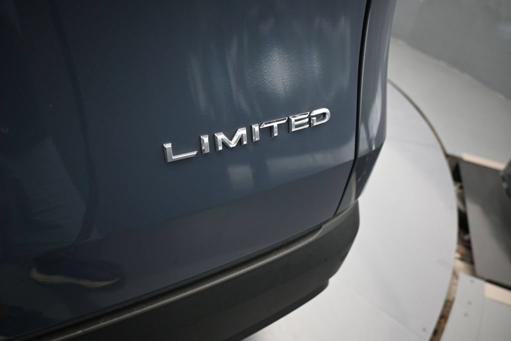 Used 2025 Toyota Grand Highlander FWD image 44