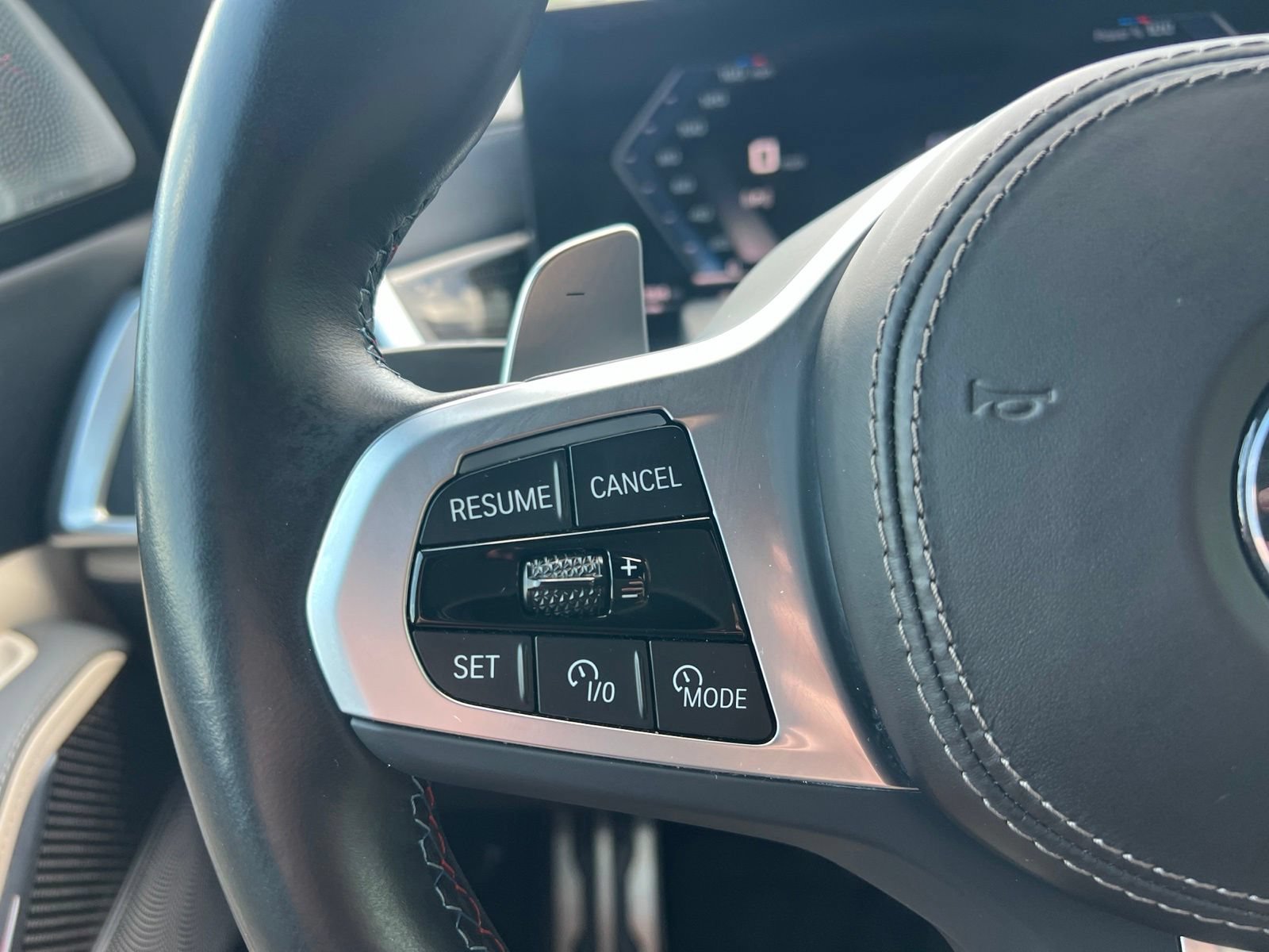 Used 2024 BMW X7 M60i w/ Executive Package AWD/4WD image 25