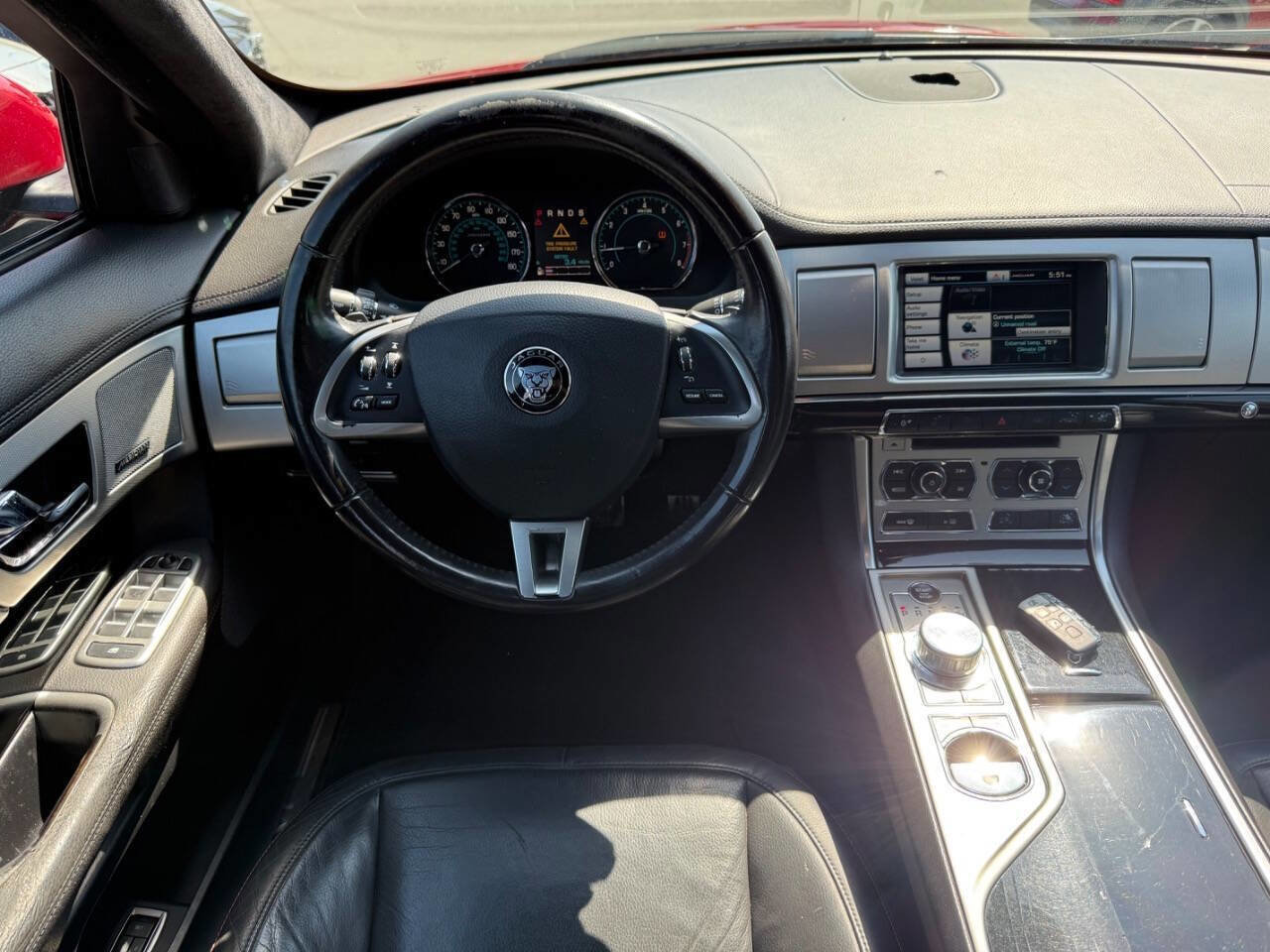 Used 2015 Jaguar XF Sport image 17