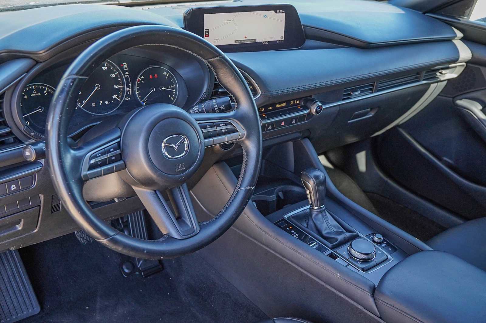 Used 2021 MAZDA MAZDA3 s image 9