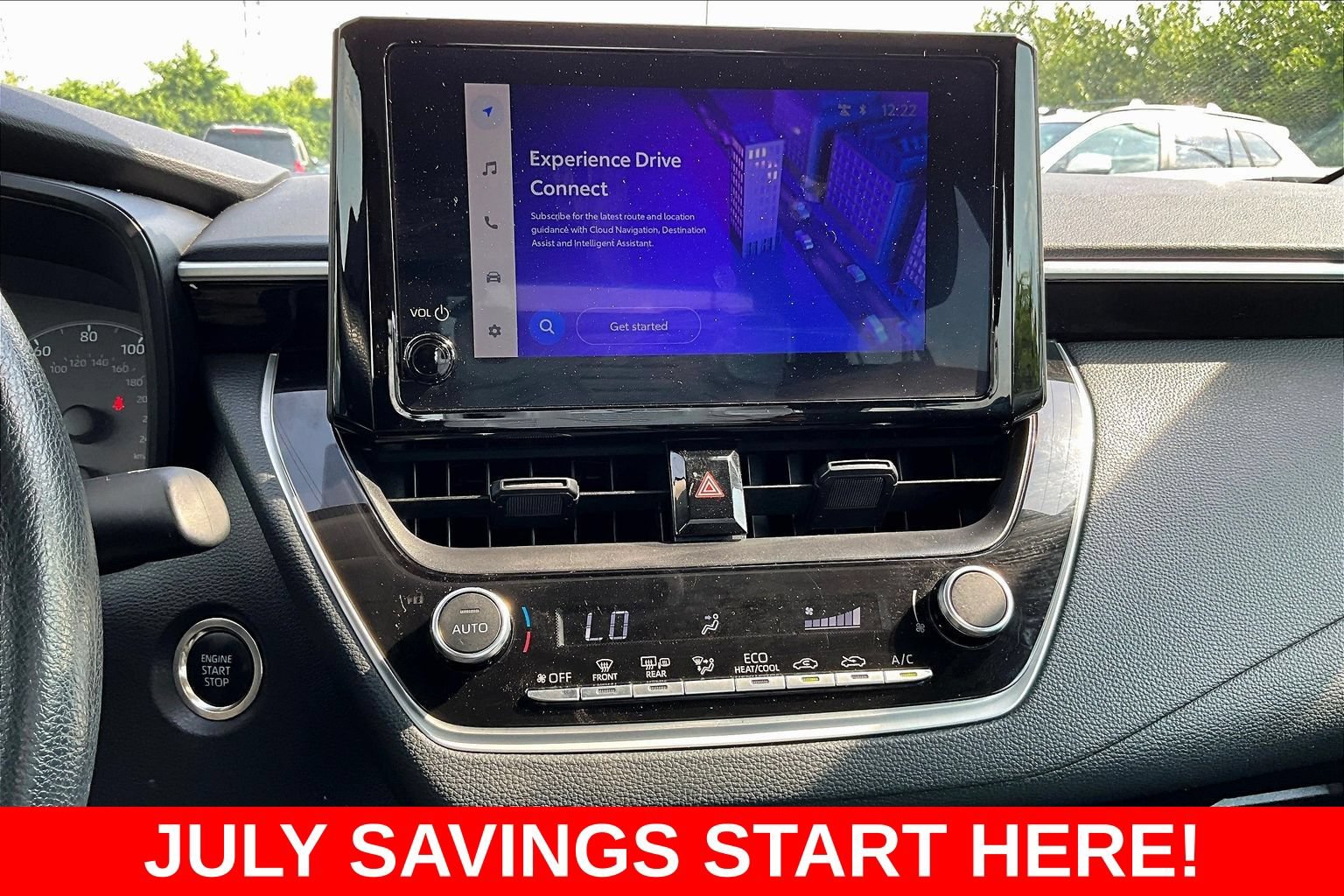 Used 2025 Toyota Corolla LE w/ LE Premium Package FWD image 19