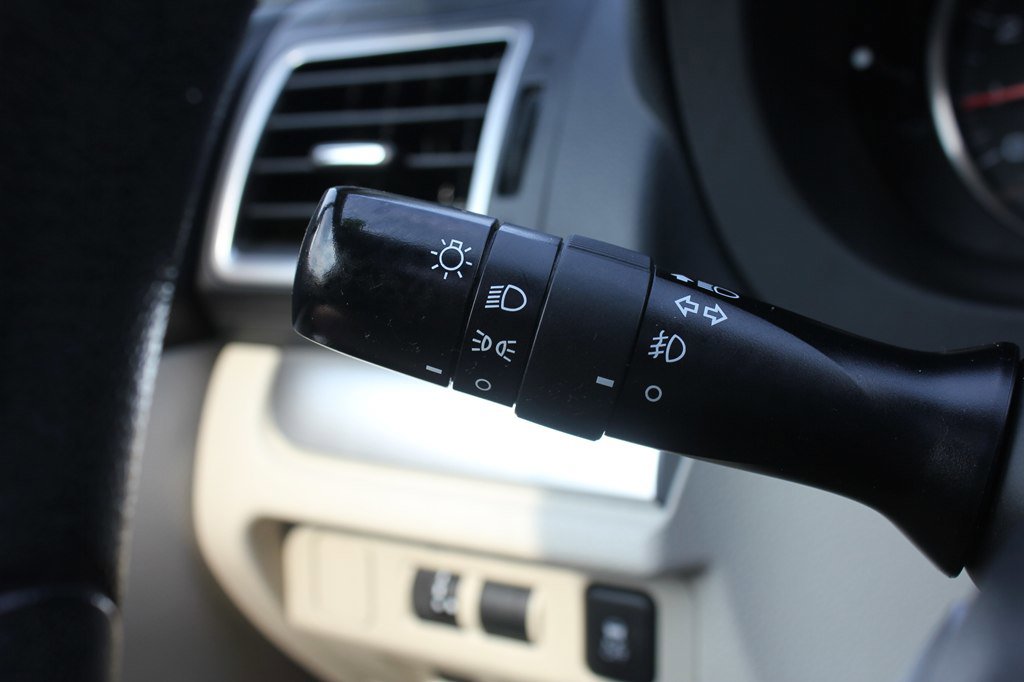 Used 2015 Subaru Crosstrek 2.0i Premium image 15