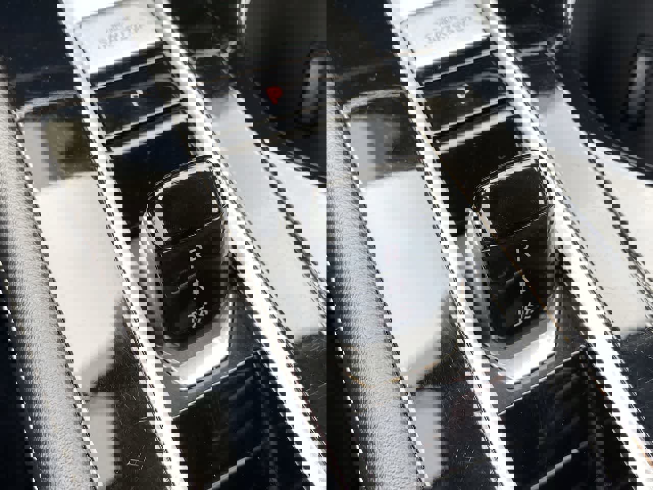 Used 2025 Volkswagen Atlas SE image 19