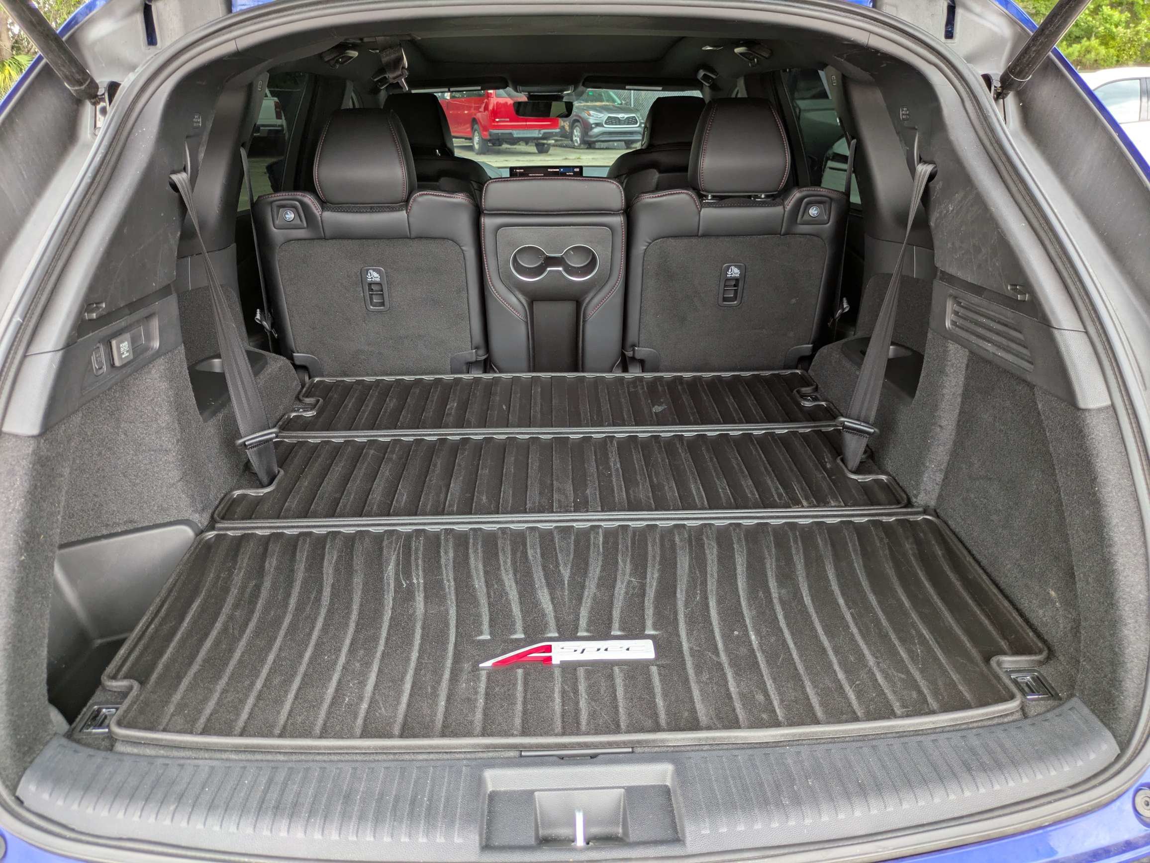 Used 2024 Acura MDX A-Spec AWD/4WD image 7