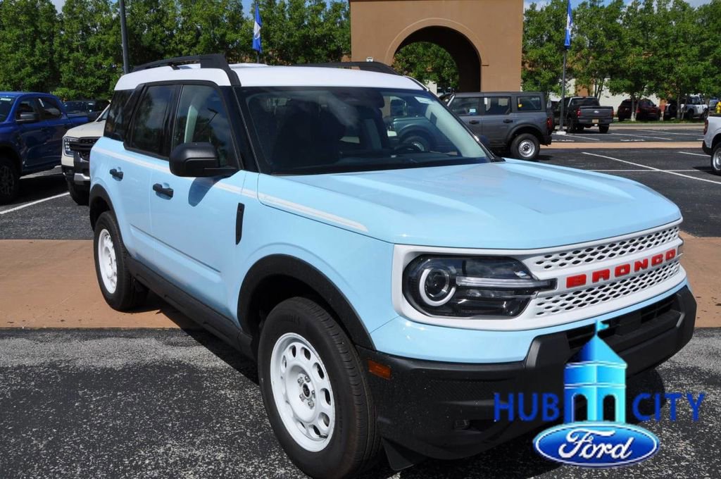 New 2025 Ford Bronco Sport Heritage w/ Convenience Package image 7