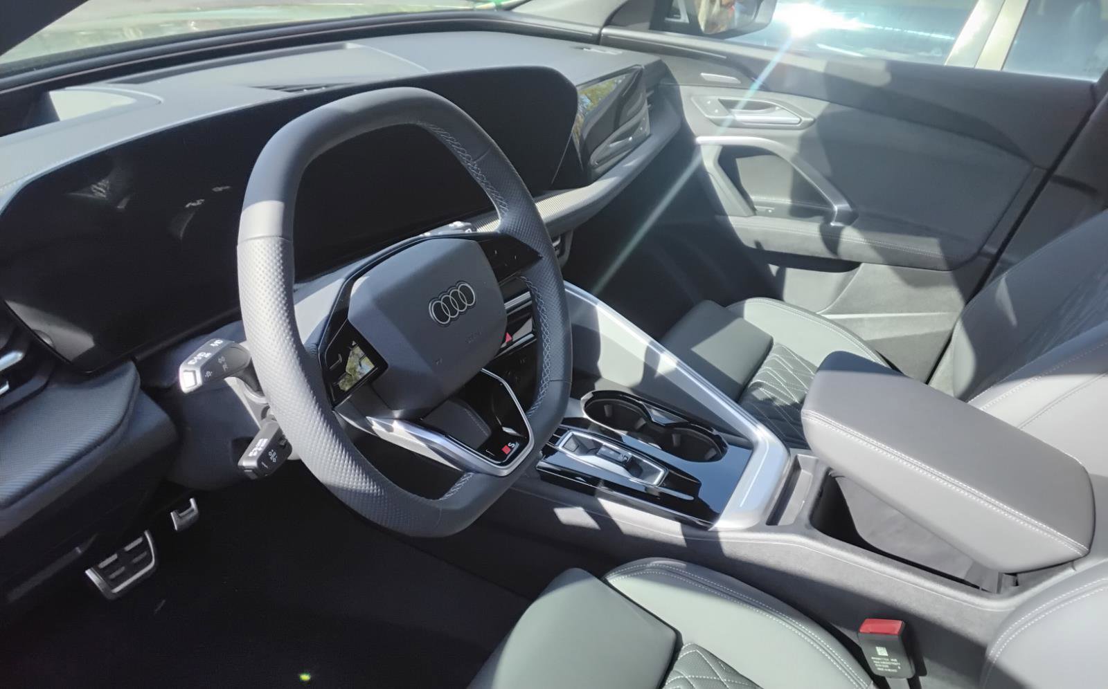 New 2025 Audi SQ5 Premium Plus image 14