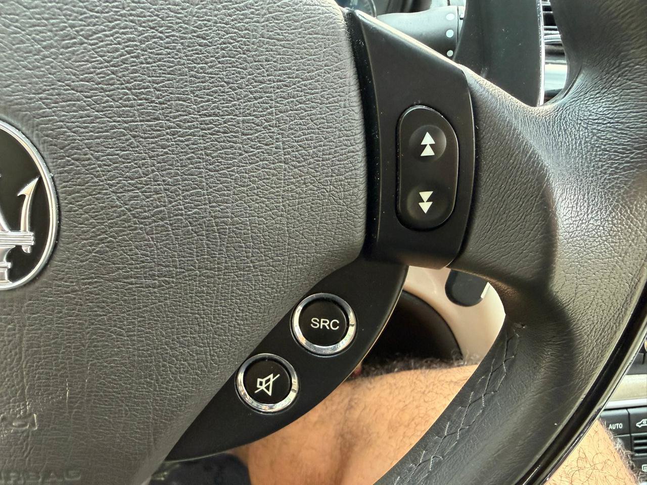 Used 2012 Maserati GranTurismo Sport RWD image 34