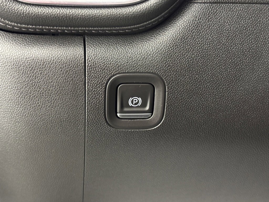 Used 2021 Chevrolet Silverado 1500 RST w/ Texas Edition Plus image 18