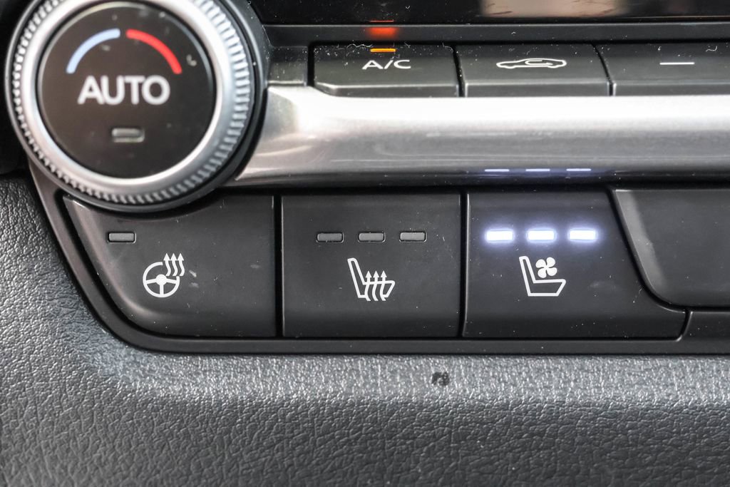 Used 2025 MAZDA CX-50 AWD 2.5 Turbo w/ Weather Package image 27